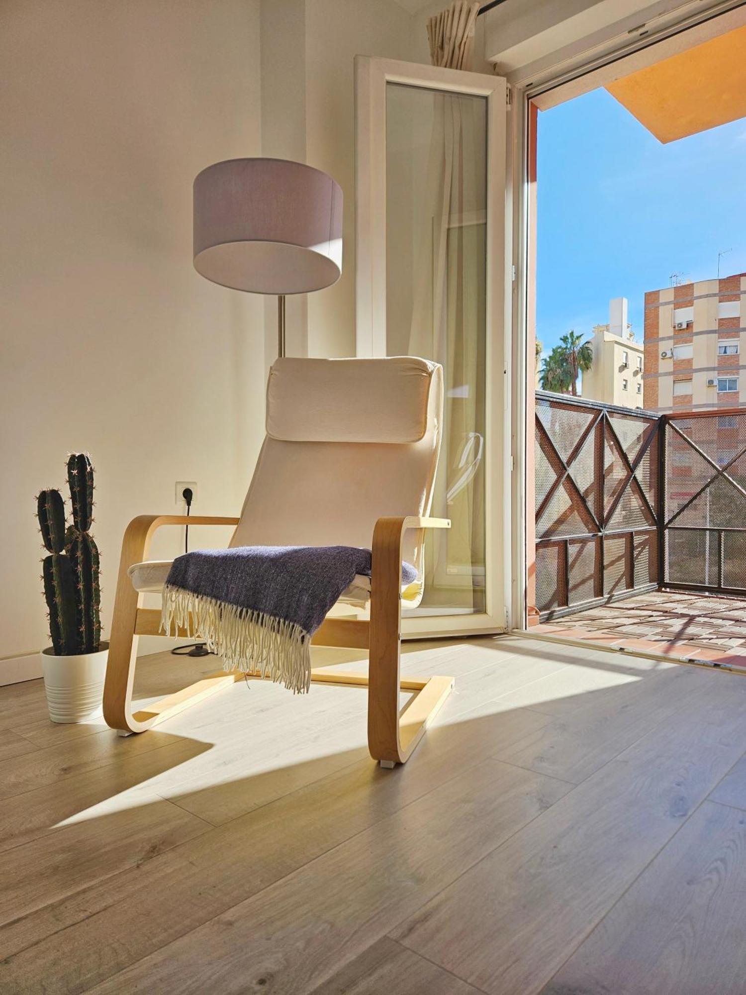 Apartamento Plaza Capuchinos Apartamento Málaga Exterior foto